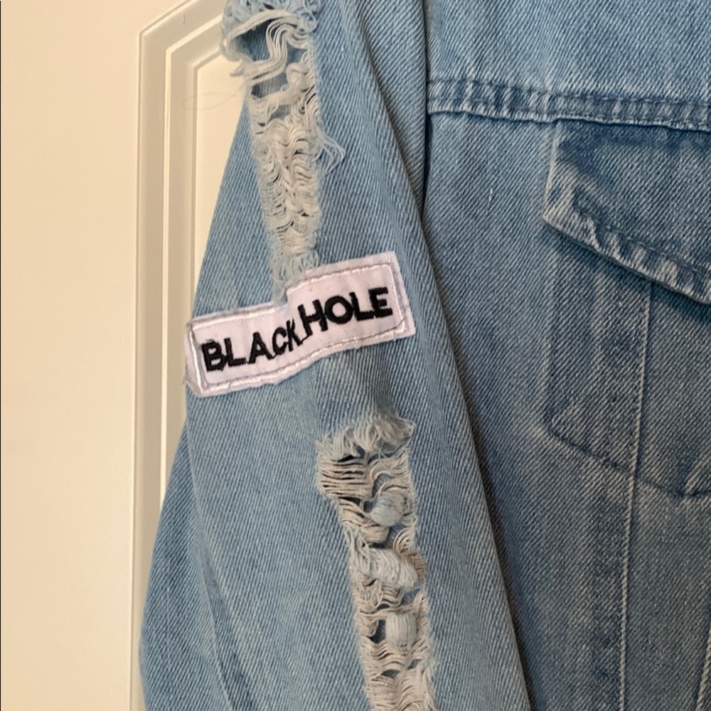 Blue Denim Jacket With Graphic Patch - image 4